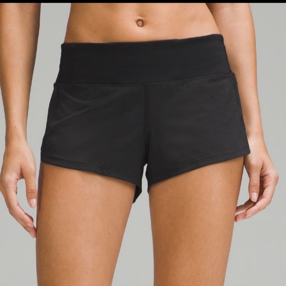 Lululemon speed up shorts size 4